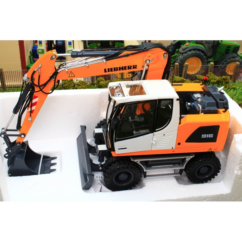 AT3200141 AT COLLECTIONS LIEBHERR A916 WHEELED EXCAVATOR WITH MITAS TYRES