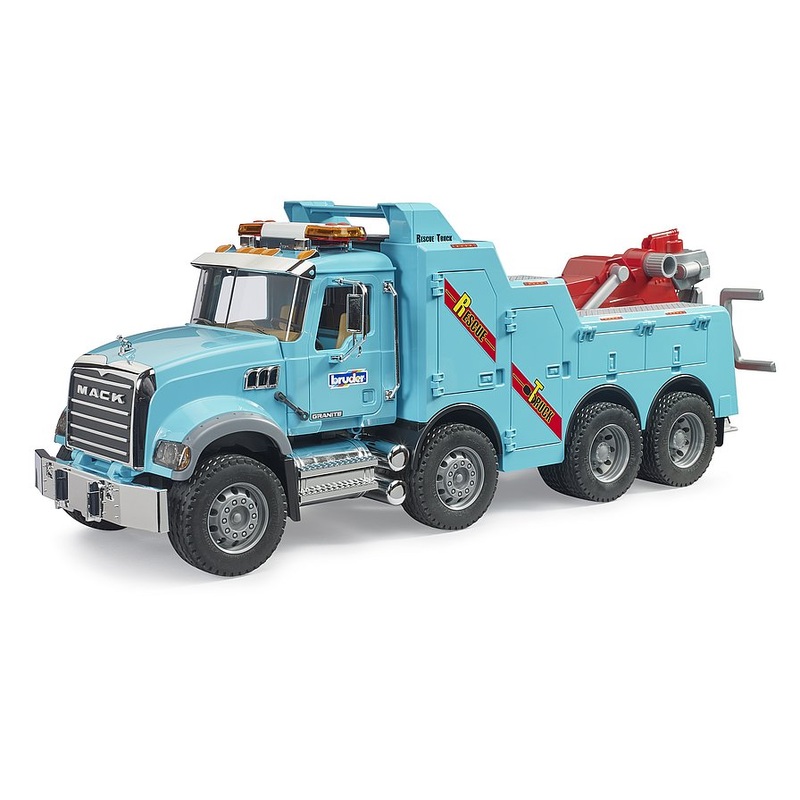 B02831 Bruder MACK Granite recovery and towing truck with Light+Sound module