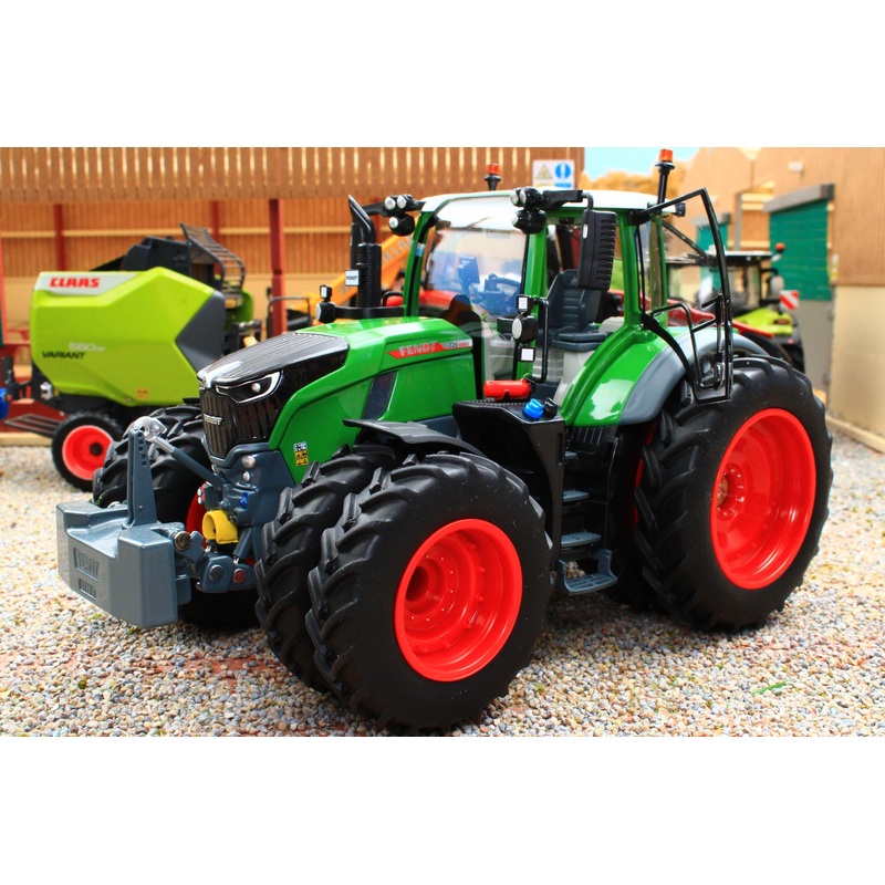 W7872 WIKING 1:32 Scale Fendt 726 Vario 4WD Tractor with Row Crop Duals Limited Edition 1000pcs