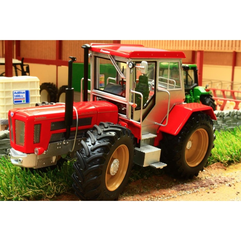 WE1004 WEISE SCHLUTER SUPER TRAC 2000 TVL TRACTOR