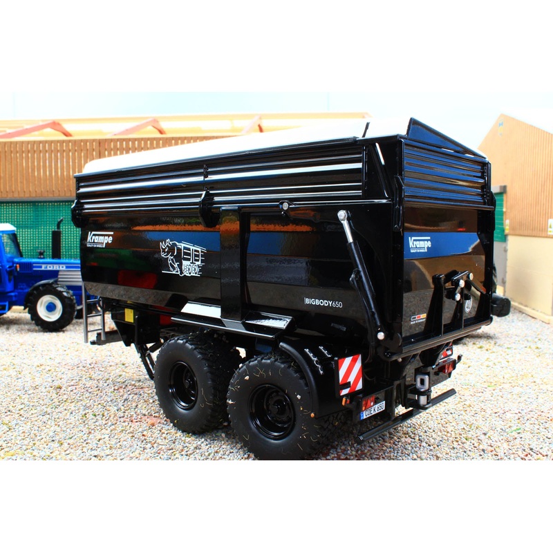 W7871 WIKING 1:32 Scale Krampe Big Body 650 Tipping trailer with silage extension in Black Limited Edition