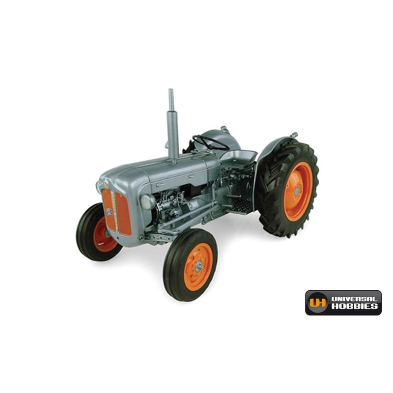 UH5315 UNIVERSAL HOBBIES 1:16 SCALE FORDSON DEXTA 60TH ANNIVERSARY EDITION ED-1957