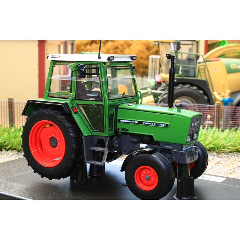 WE1022 Weise Fendt Farmer 306 LS 2WD Tractor 1984-1988