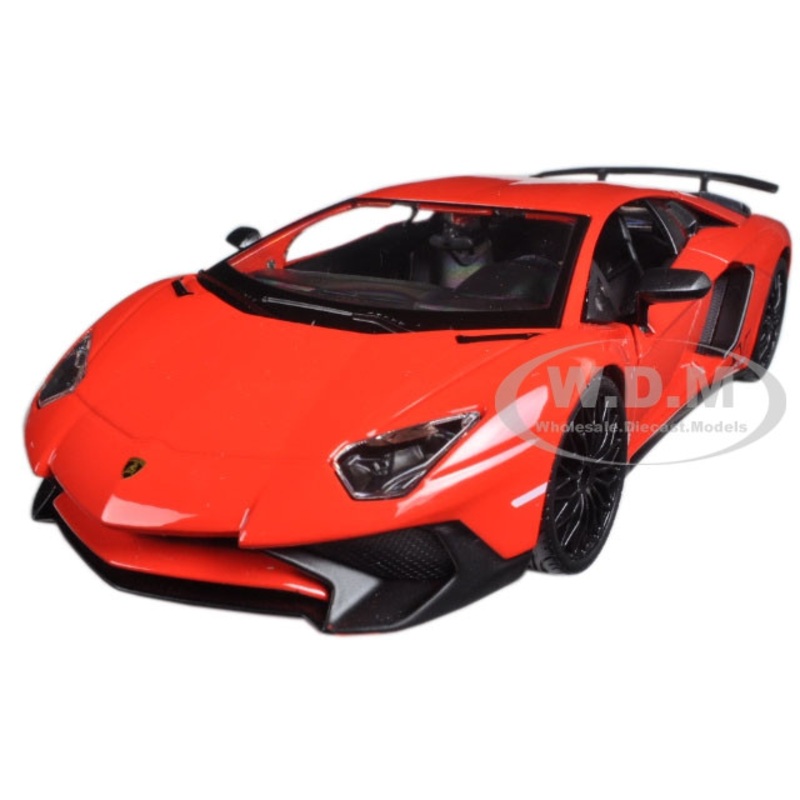  Lamborghini Aventador LP750-4 Red 1/24 Diecast Model Car by Bburago