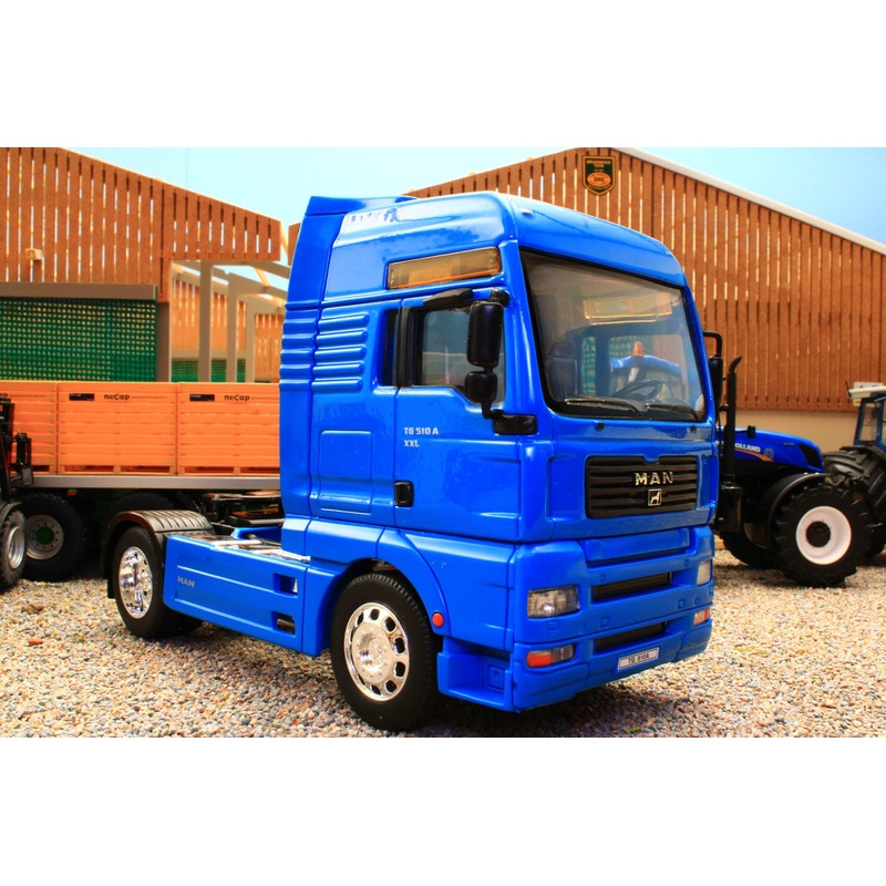 WEL32640B Welly 1:32 Scale MAN TG510A XXL 4x2 Lorry in Bright Blue