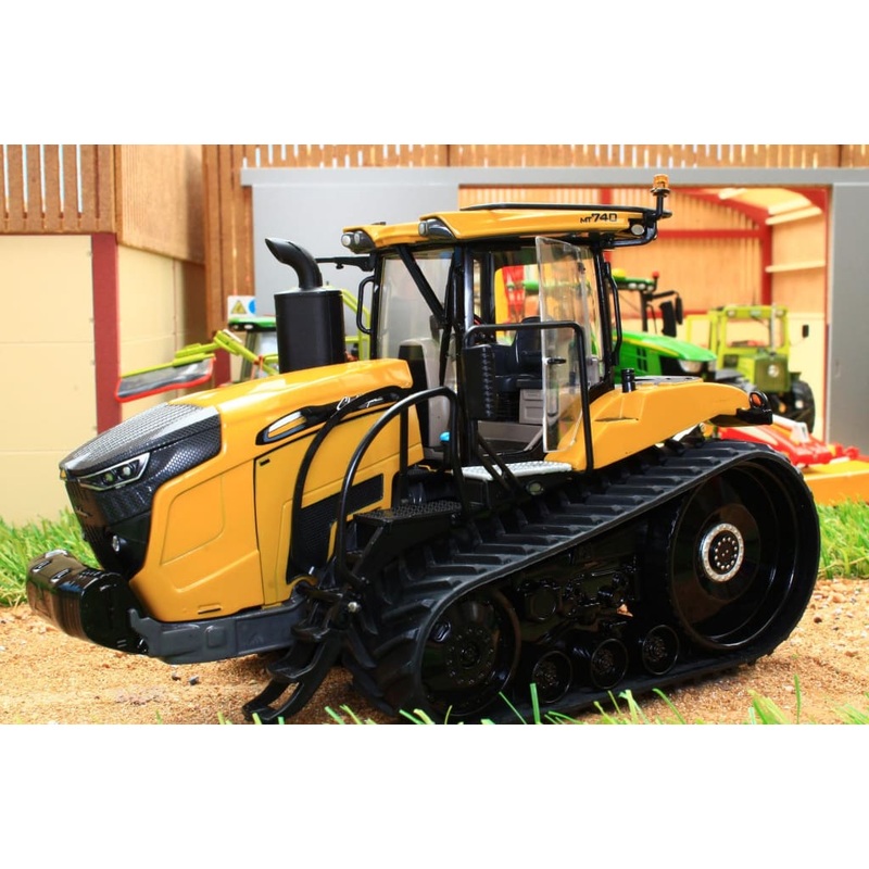 USK10650 USK CHALLENGER 740MT TRACTOR
