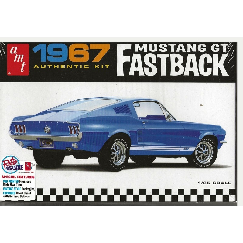 AMT 1/25 Scale 1967 Ford Mustang GT Fastback Plastic Model Kit